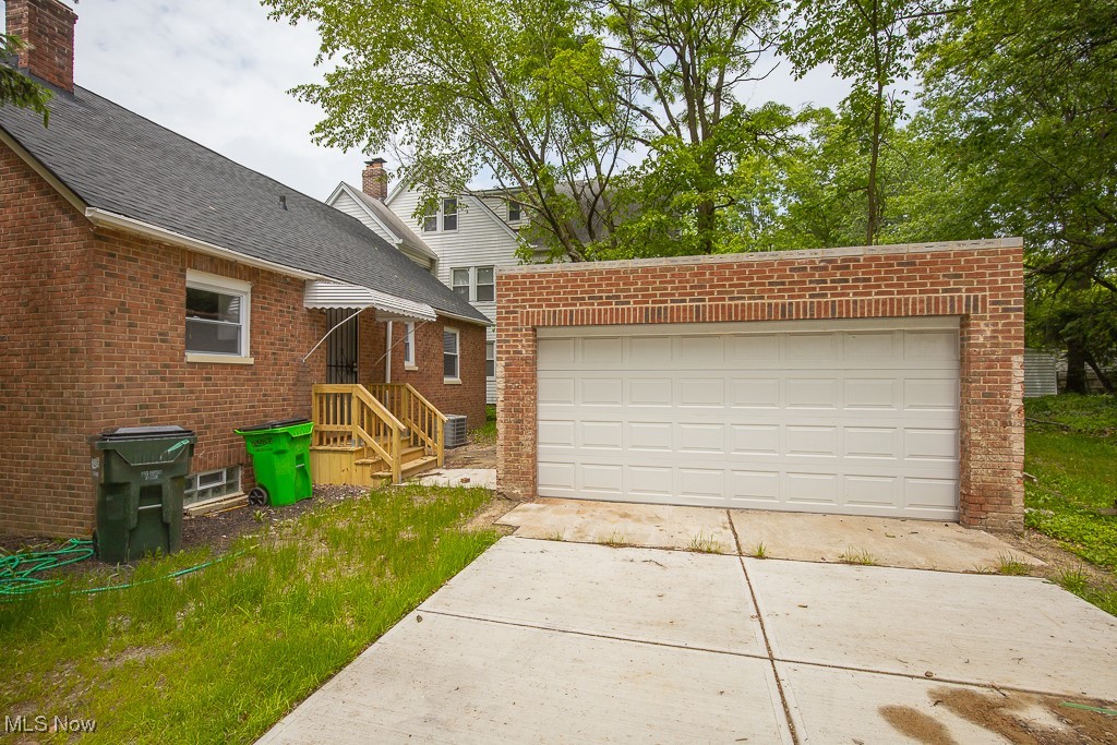 1547 Genesee Road South Euclid, OH 44121 - Photo 31 of 36 View of garage
