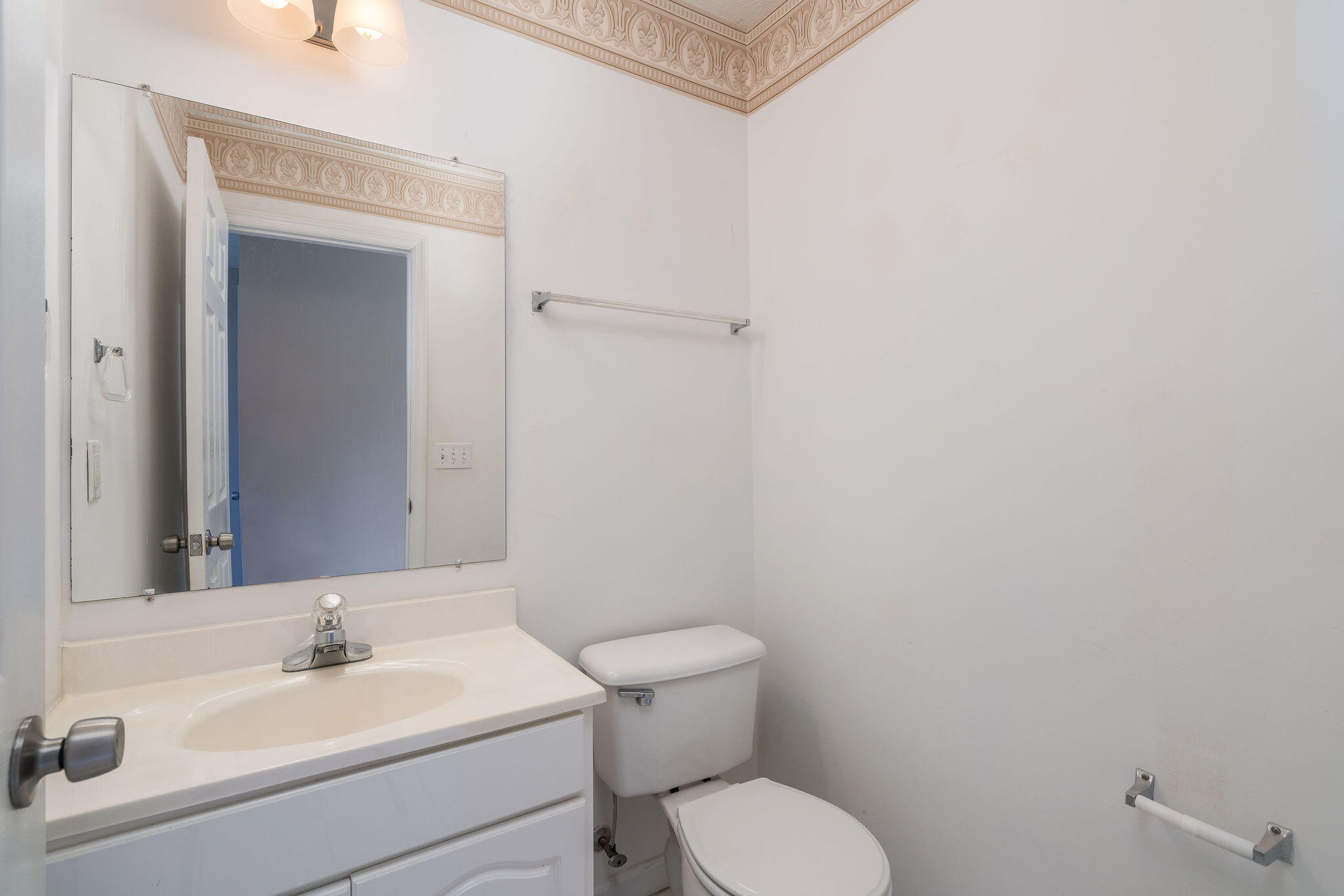 807 Swadley Road, Unit 4 Johnson City, TN 37601 - Photo 14 of 27 DSC00969-Edit