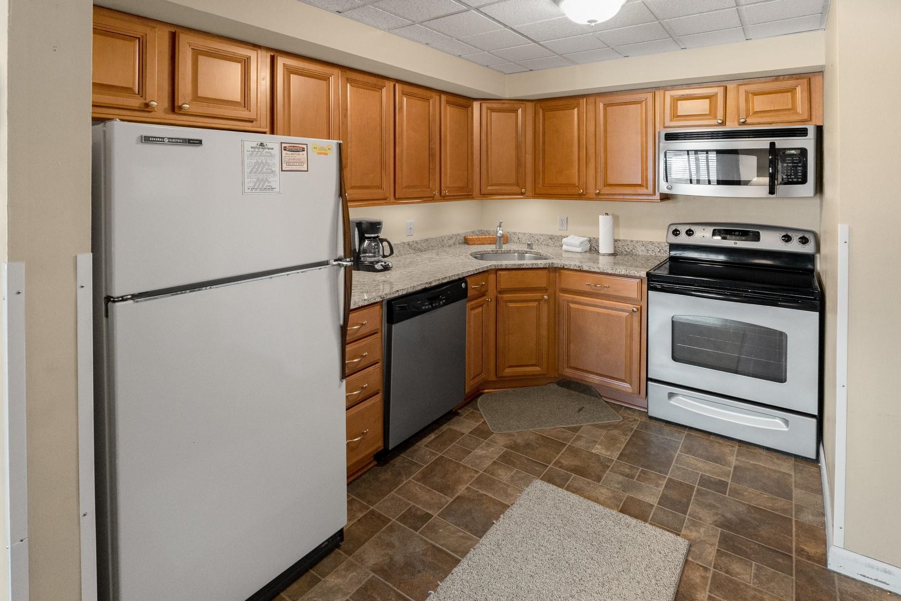 135 East Mountain Road, Unit 1C1 Killington, VT 05751 - Photo 6 of 13 Gallery Image 6