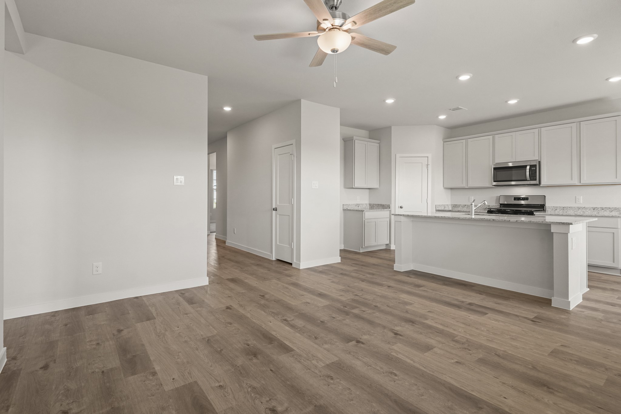 561 Wax Myrtle Way Hockley, TX 77447 - Photo 10 of 23 Representative Photo