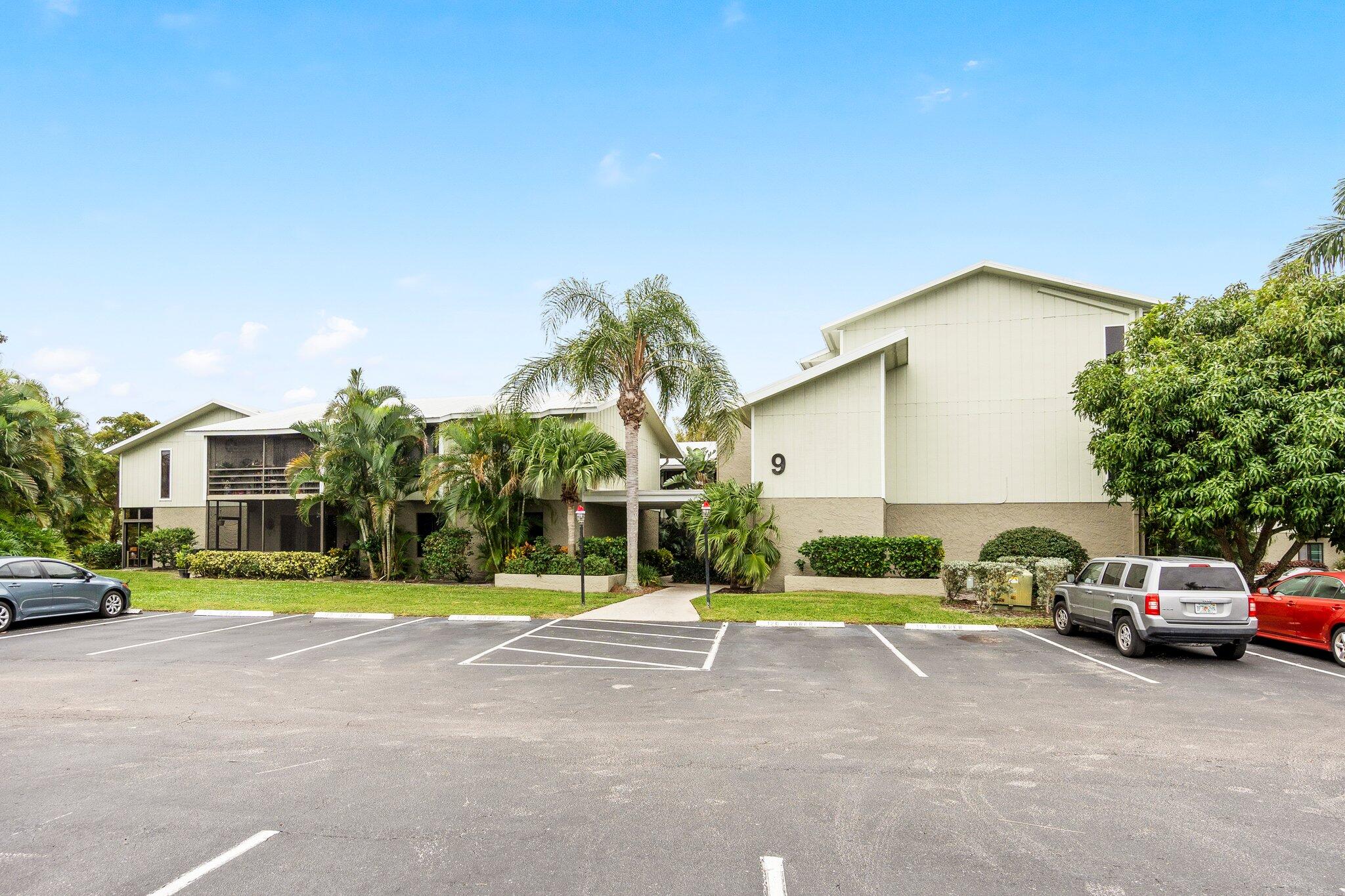 800 Northwest Fork Road, Unit 99 Stuart, FL 34994 - Photo 25 of 27 25-web-or-mls-DSC06282