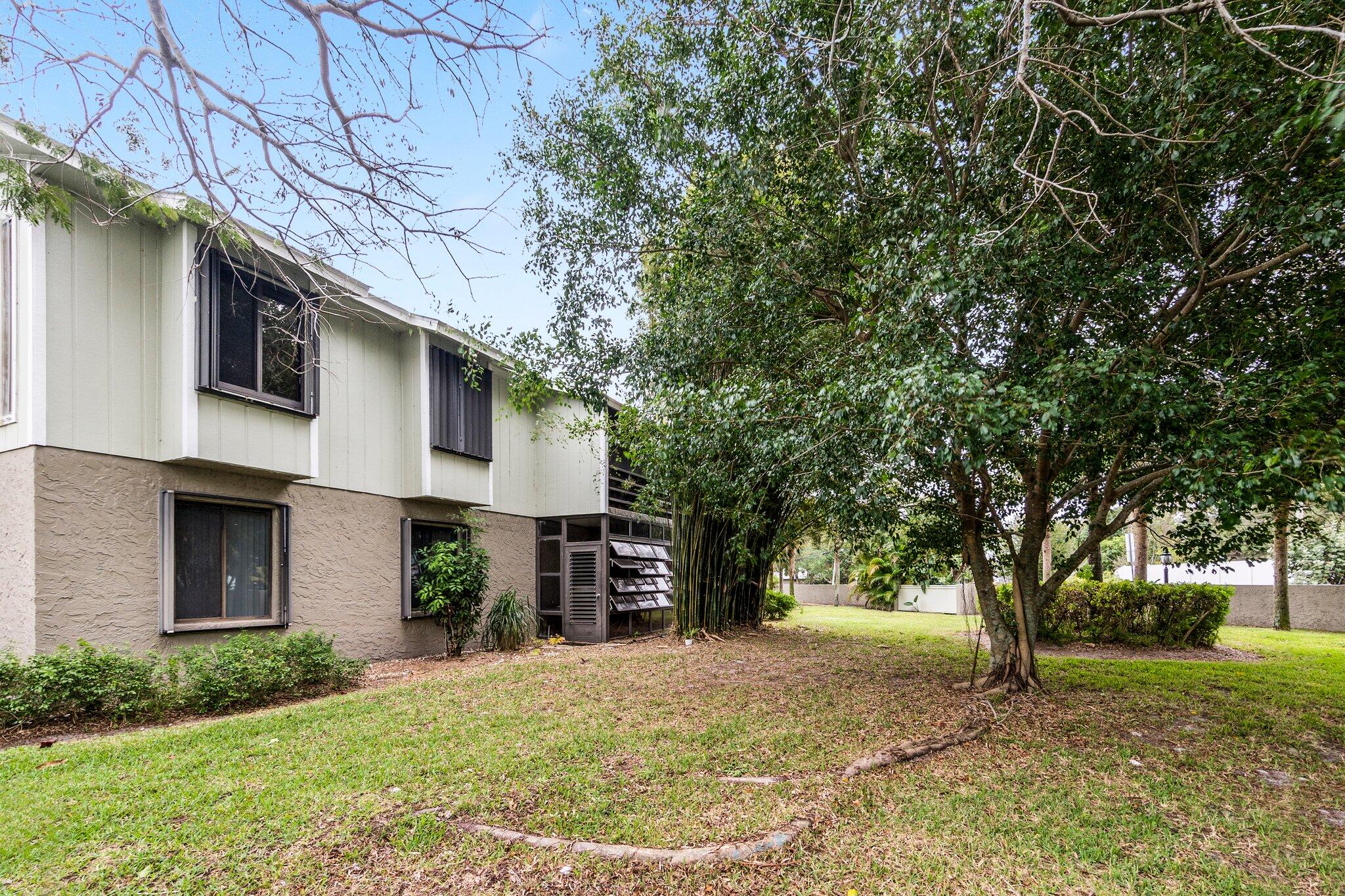 800 Northwest Fork Road, Unit 99 Stuart, FL 34994 - Photo 27 of 27 27-web-or-mls-DSC06276