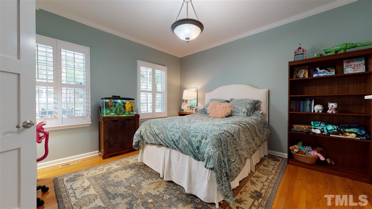 313 Bickett Boulevard Raleigh, NC 27608 - Photo 12 of 29