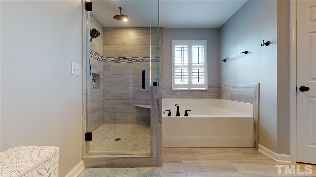 313 Bickett Boulevard Raleigh, NC 27608 - Photo 16 of 29