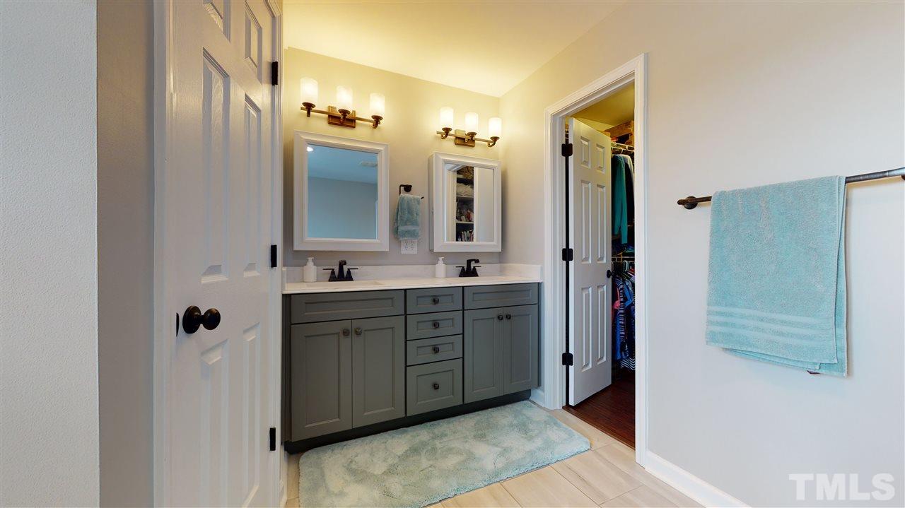 313 Bickett Boulevard Raleigh, NC 27608 - Photo 17 of 29