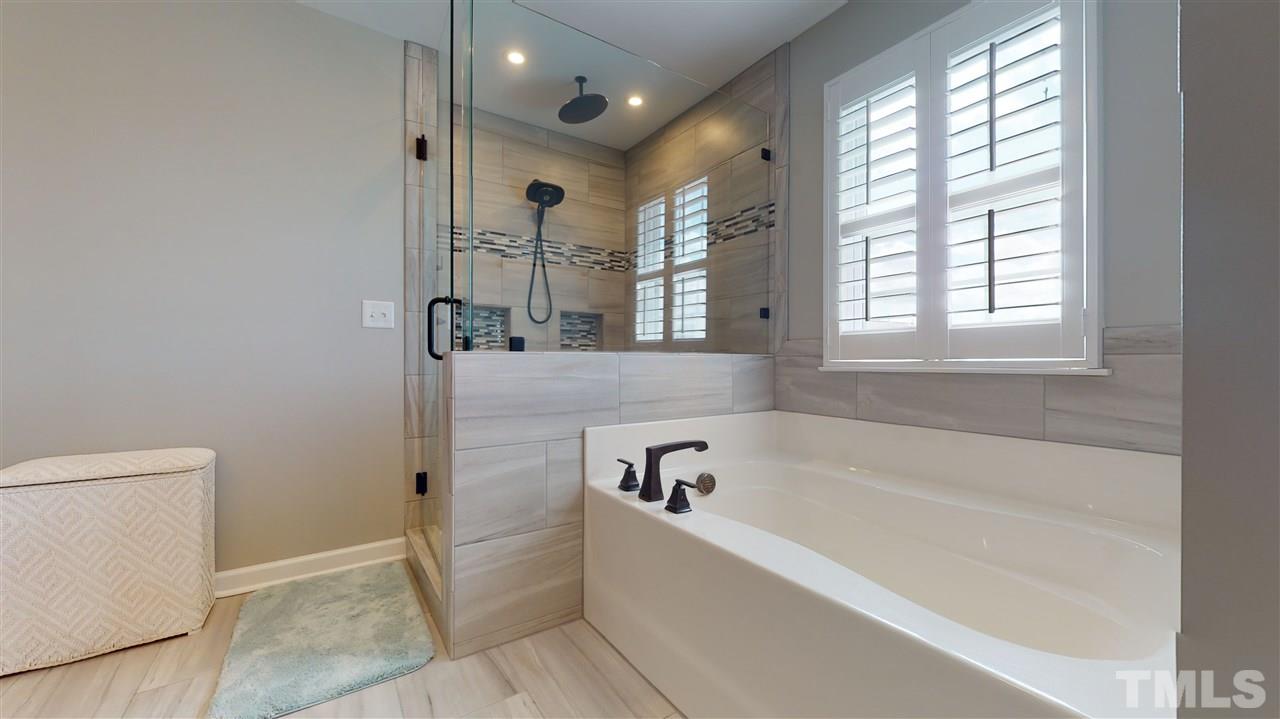 313 Bickett Boulevard Raleigh, NC 27608 - Photo 19 of 29