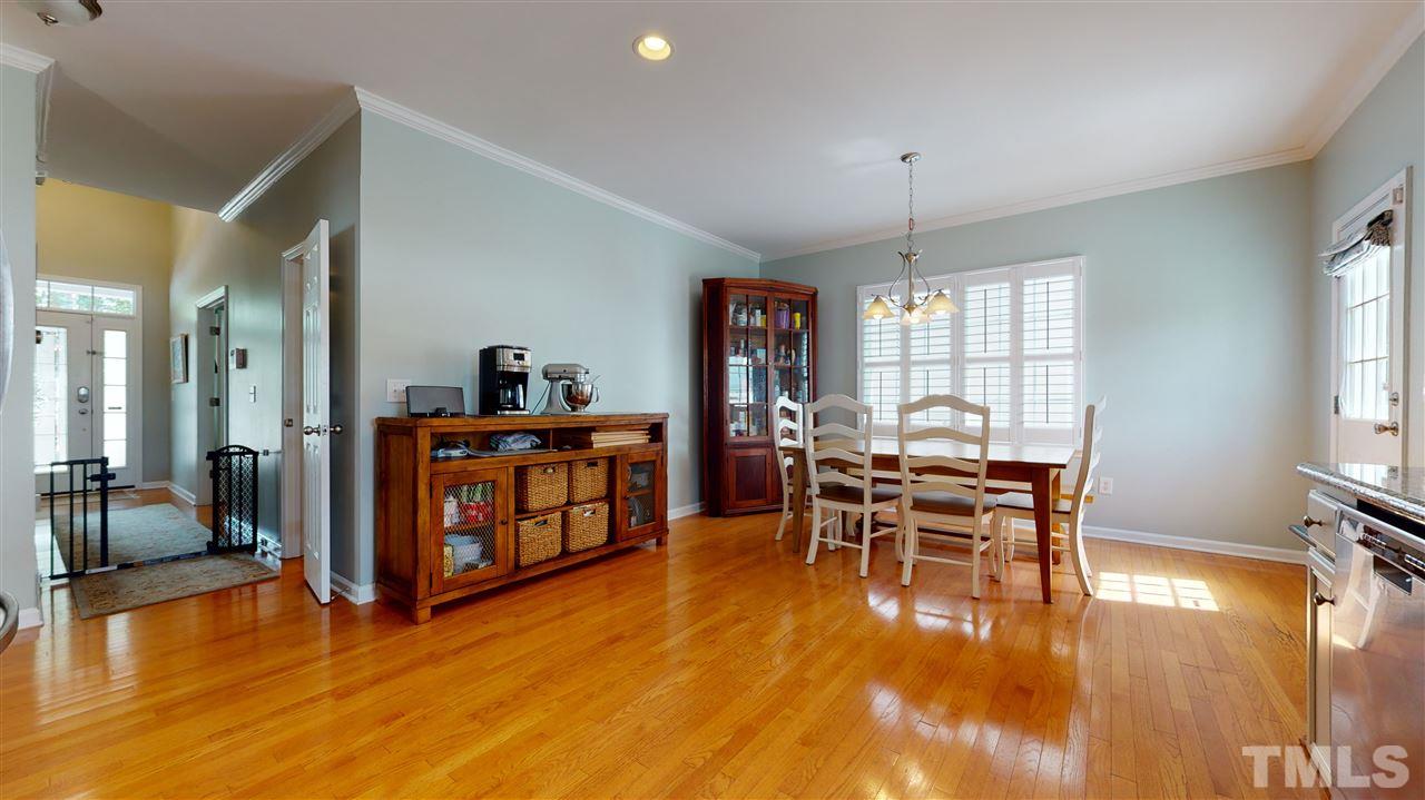 313 Bickett Boulevard Raleigh, NC 27608 - Photo 10 of 29