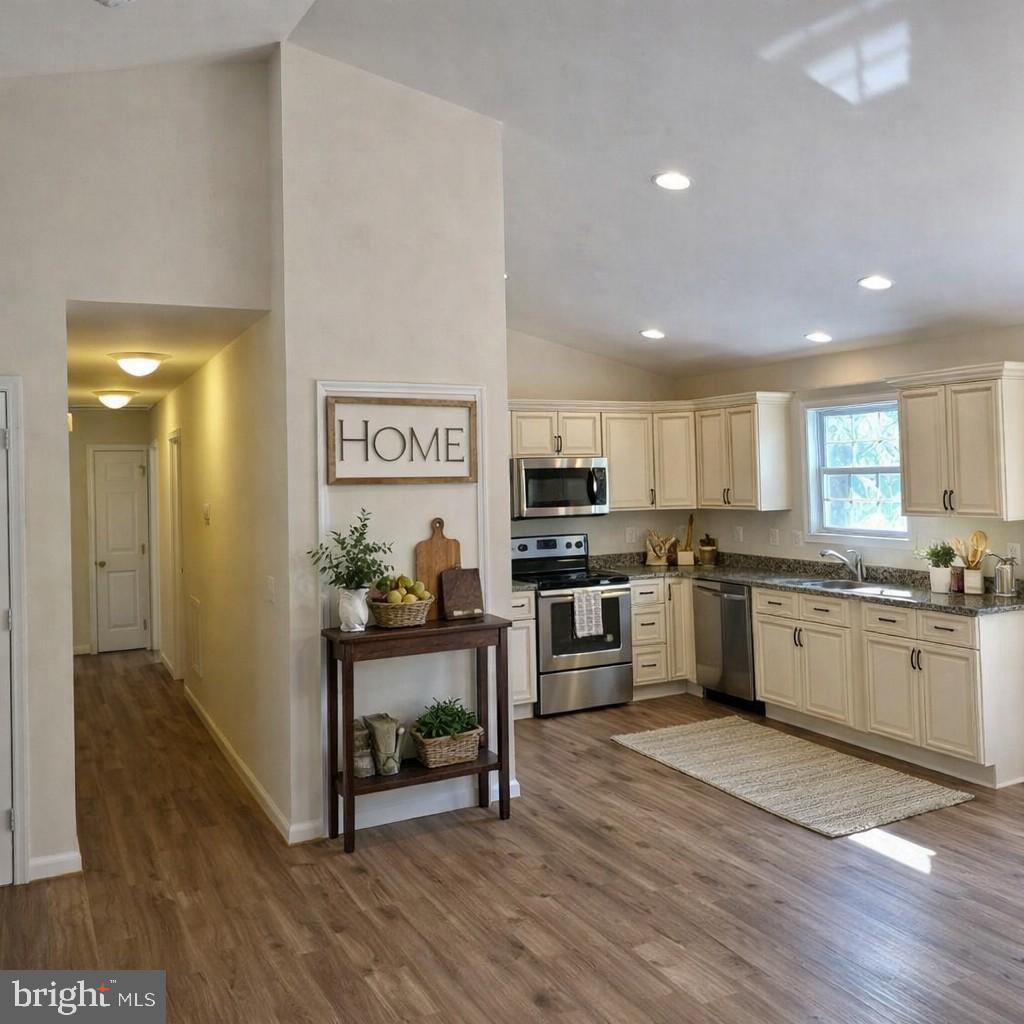 471 Summit Point Drive Front Royal, VA 22630 - Photo 11 of 42