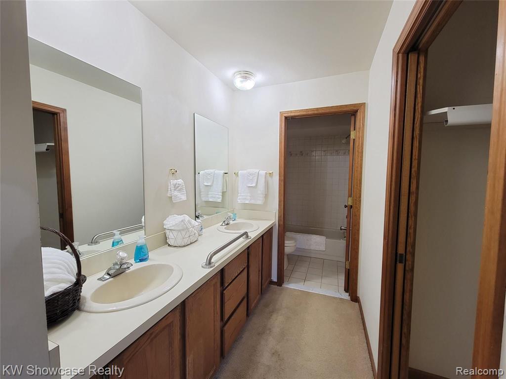 6720 Cedar Lake Road Pinckney, MI 48169 - Photo 32 of 50