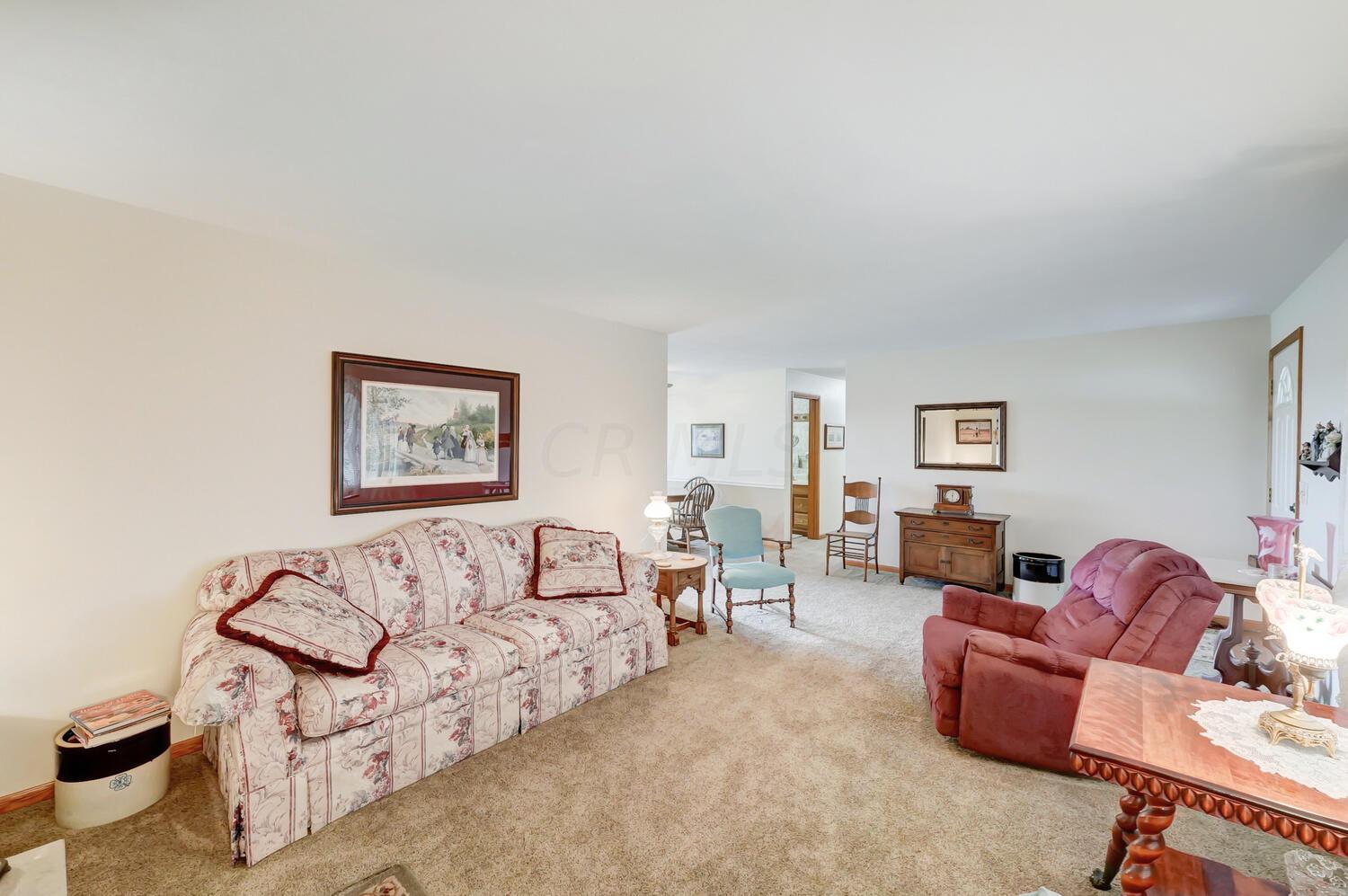 4424 Bosart Road Springfield, OH 45503 - Photo 8 of 37 50044236-008_web