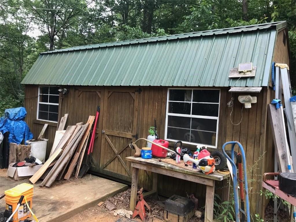524 Chase Road Thomasville, NC 27360 - Photo 27 of 29 Gallery Image 27
