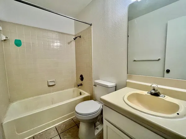 $1,550 | 12300 Patron Drive, Unit A & B, Austin, TX 78758