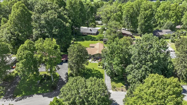 $333,000 | 1511 Mountain View Avenue East, Big Stone Gap, VA 24219