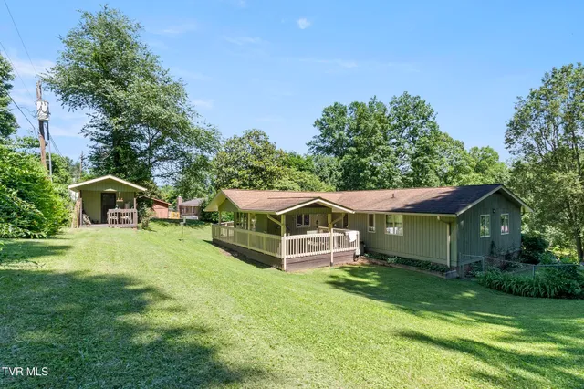 $333,000 | 1511 Mountain View Avenue East, Big Stone Gap, VA 24219