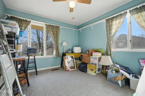 $333,000 | 1511 Mountain View Avenue East, Big Stone Gap, VA 24219