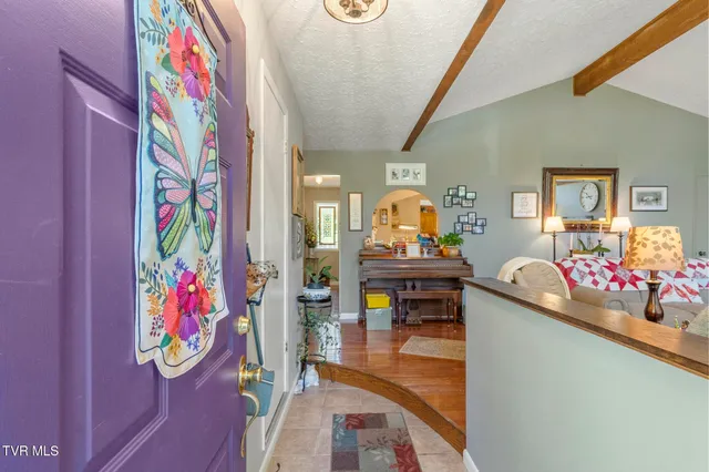 $333,000 | 1511 Mountain View Avenue East, Big Stone Gap, VA 24219