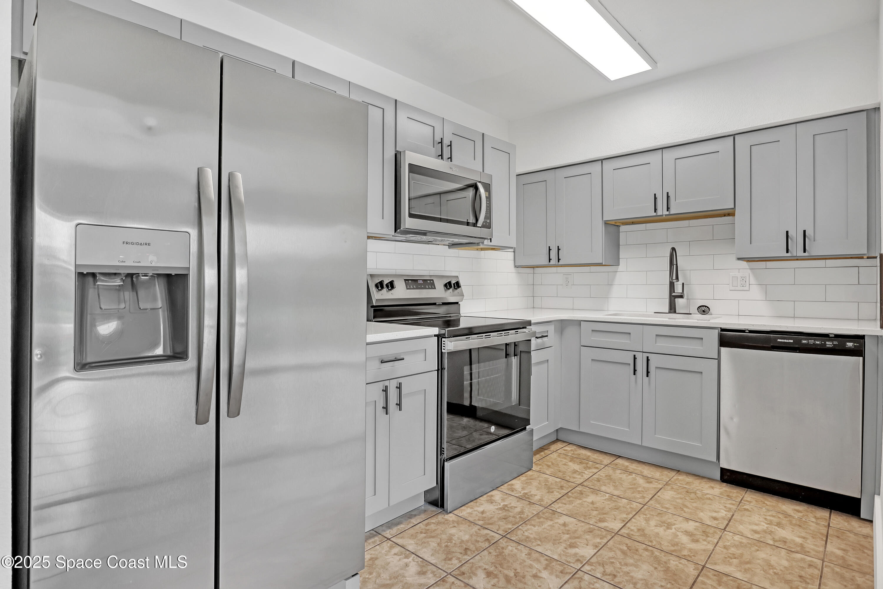 2152 Post Road Melbourne, FL 32935 - Photo 2 of 42 2152 Post (8)