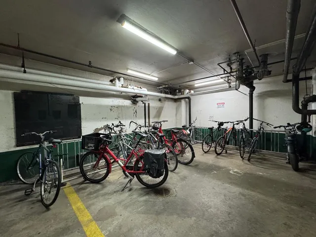 $1,800 | 6118 North Sheridan Road, Unit 410, Chicago, IL 60660