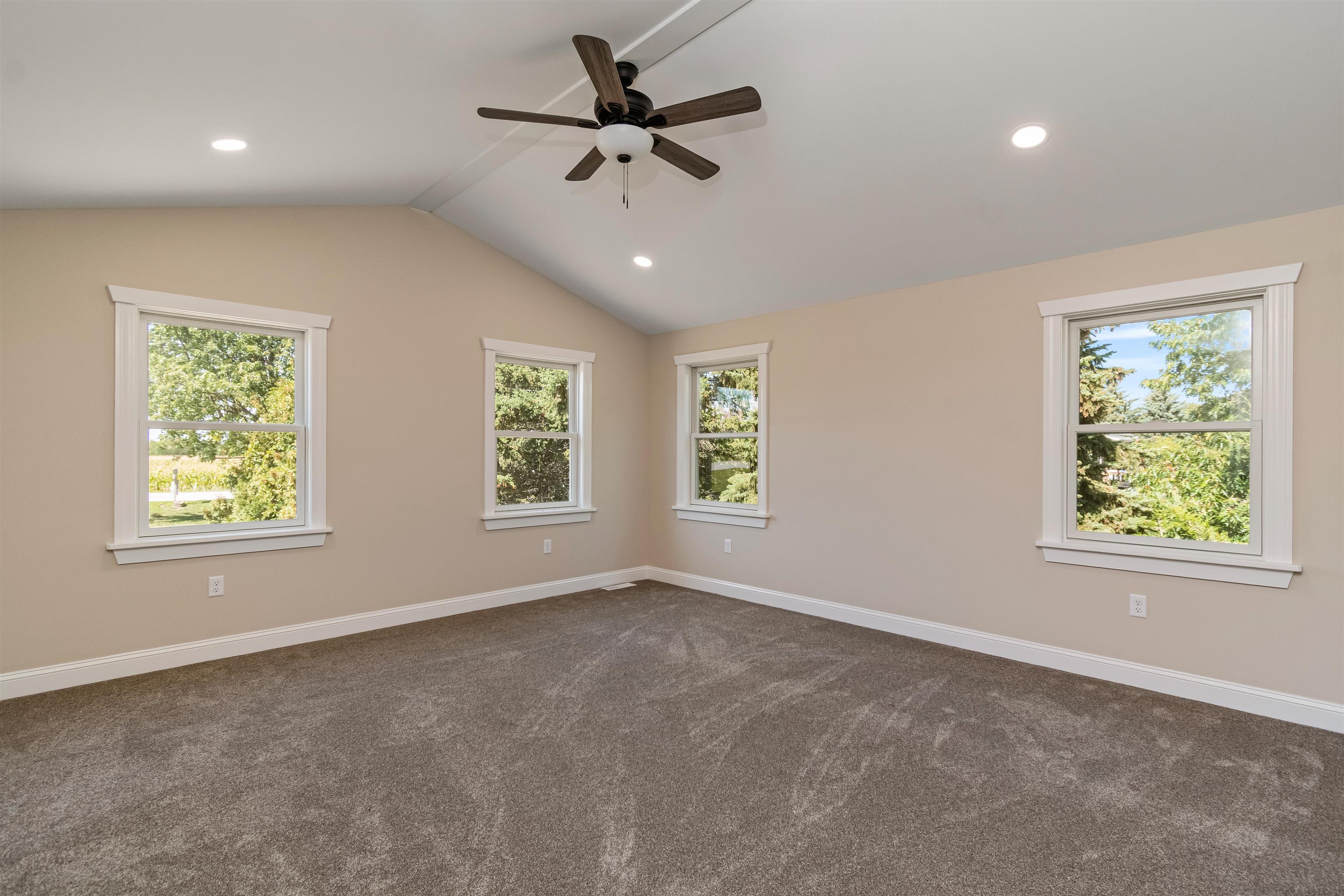 2159 Hathaway Point Road St. Albans Town, VT 05488 - Photo 33 of 60