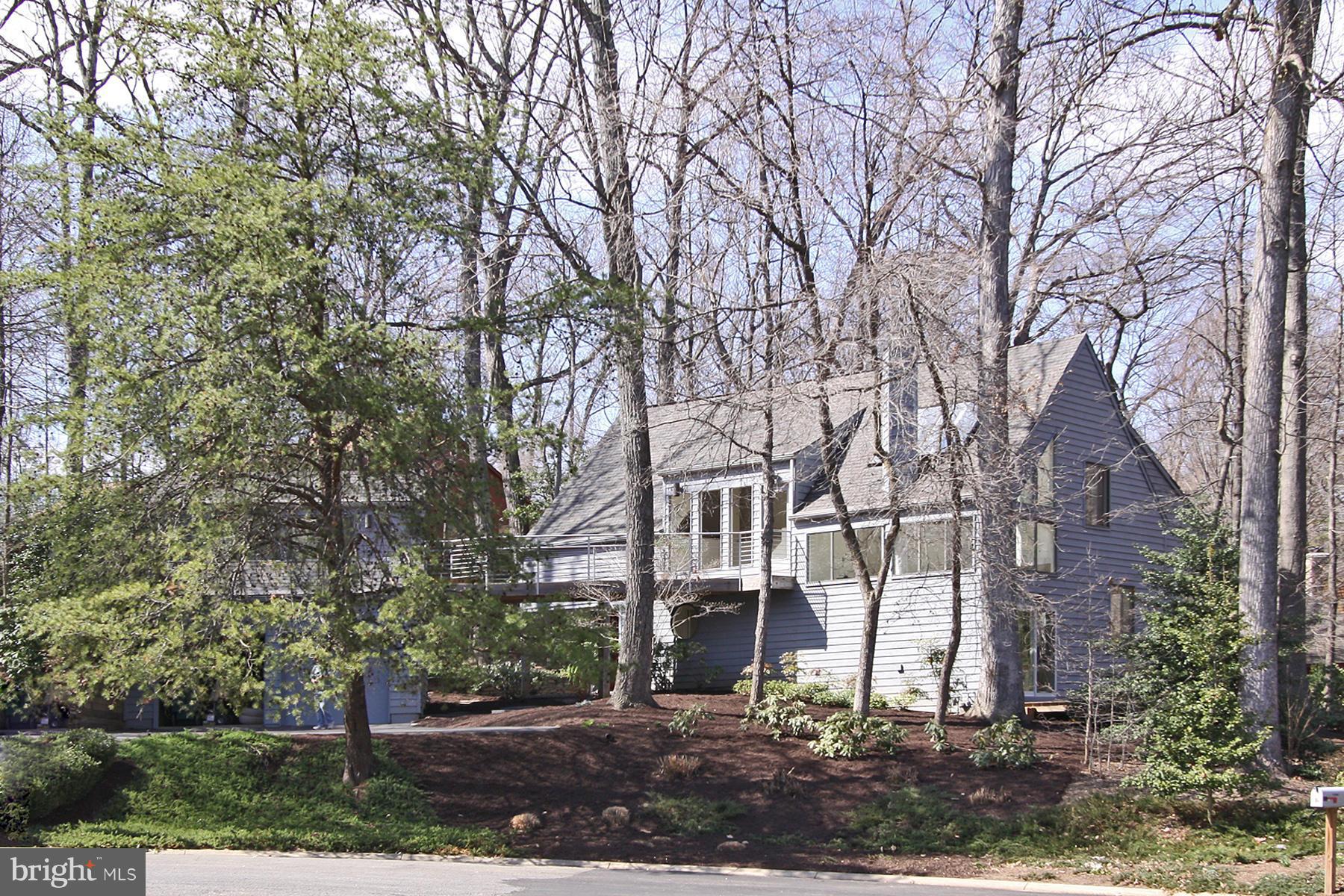 11596 Newport Cove Lane Reston, VA 20194 - Photo 29 of 30 Exterior (Front)