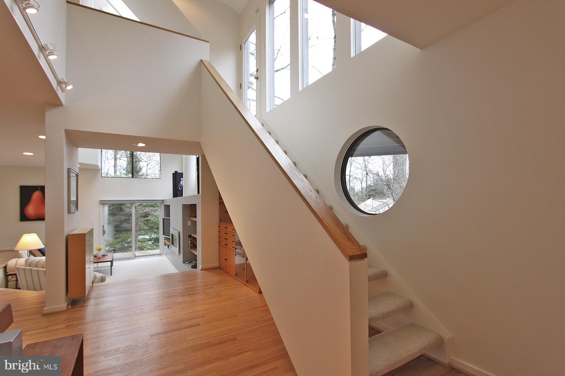11596 Newport Cove Lane Reston, VA 20194 - Photo 4 of 30 Interior (General)