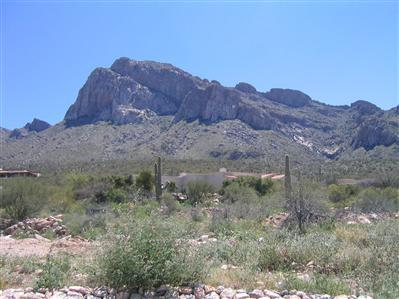 9823 North Ridge Shadow Place, Unit 9825 Tucson, AZ 85704 - Photo 1 of 2