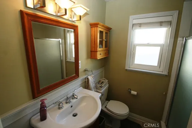 $1,100,000 | 726 South Bronwyn Drive, Anaheim, CA 92804