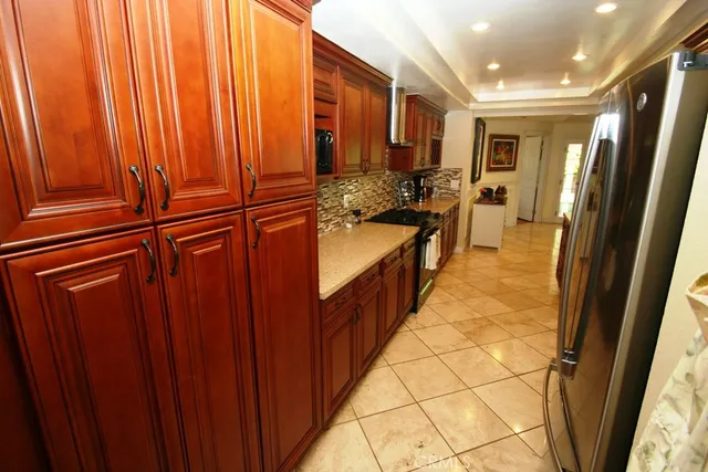 $1,100,000 | 726 South Bronwyn Drive, Anaheim, CA 92804