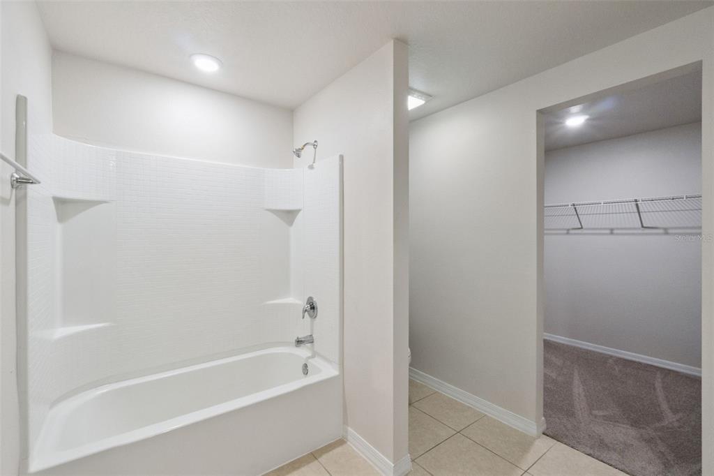 1740 Canaan Loop Dundee, FL 33838 - Photo 23 of 37
