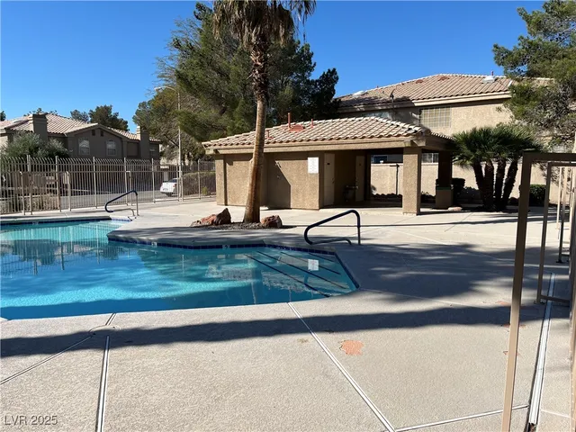$1,645 | 2842 Briar Knoll Drive, Henderson, NV 89074