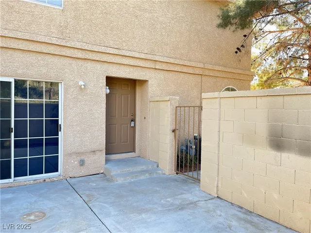 $1,645 | 2842 Briar Knoll Drive, Henderson, NV 89074