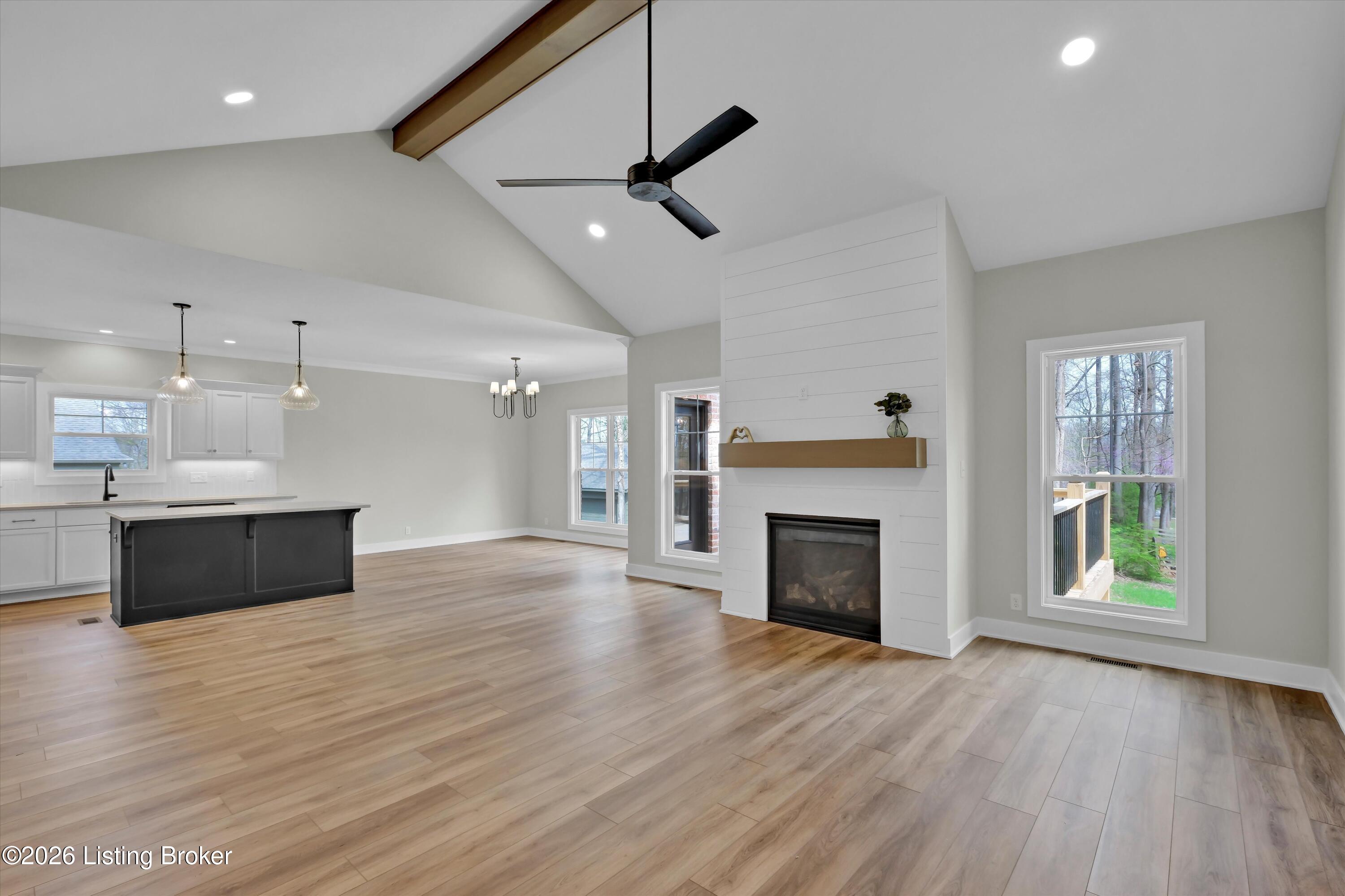 09-207 Cherry Hill Rd
