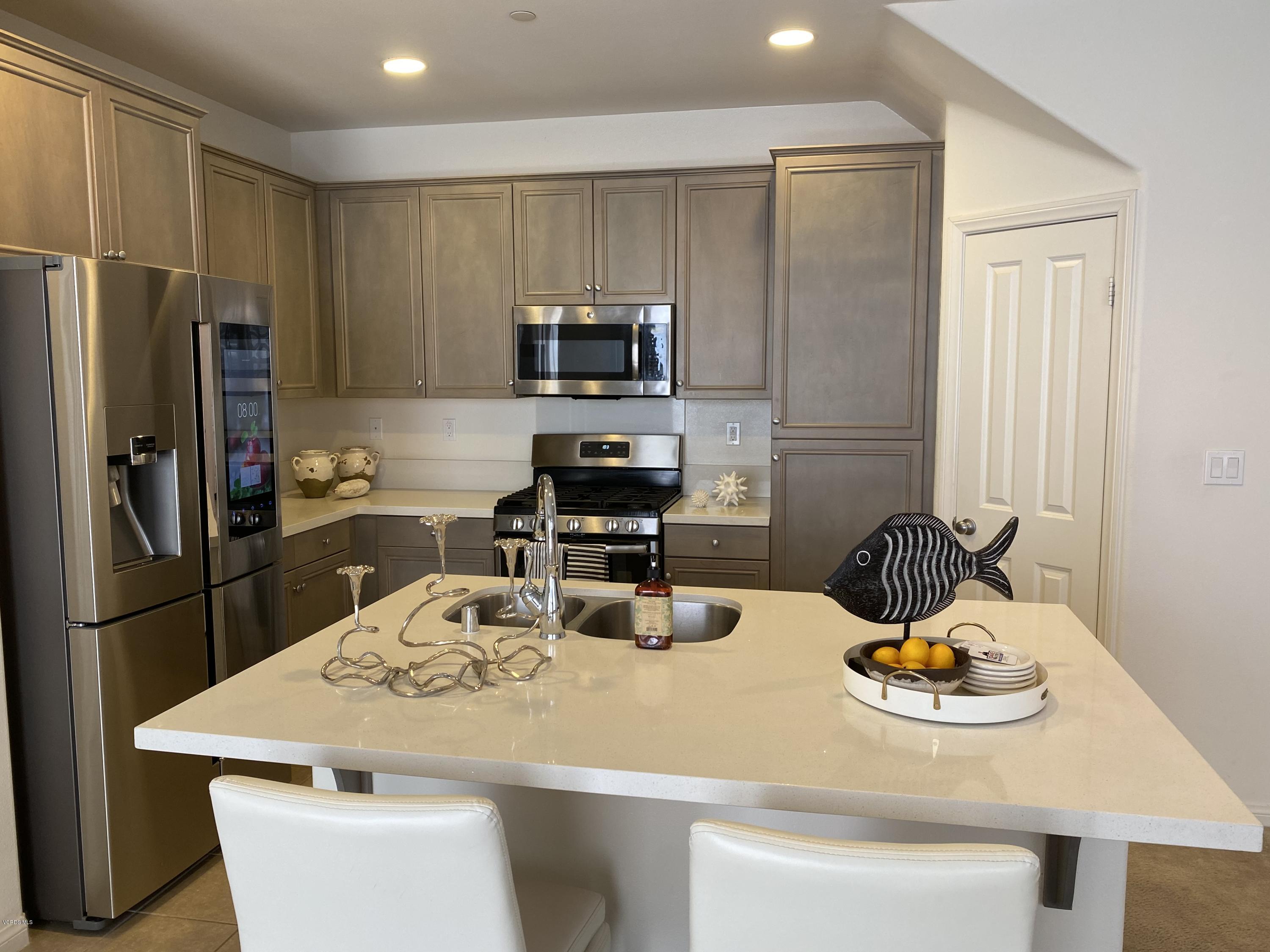 376 Calistoga Road Camarillo, CA 93010 - Photo 8 of 29 IMG_1012