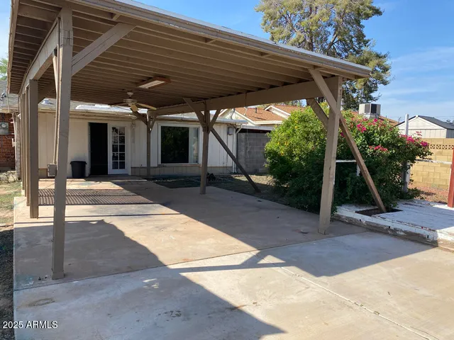 $2,100 | 822 West Missouri Avenue, Phoenix, AZ 85013