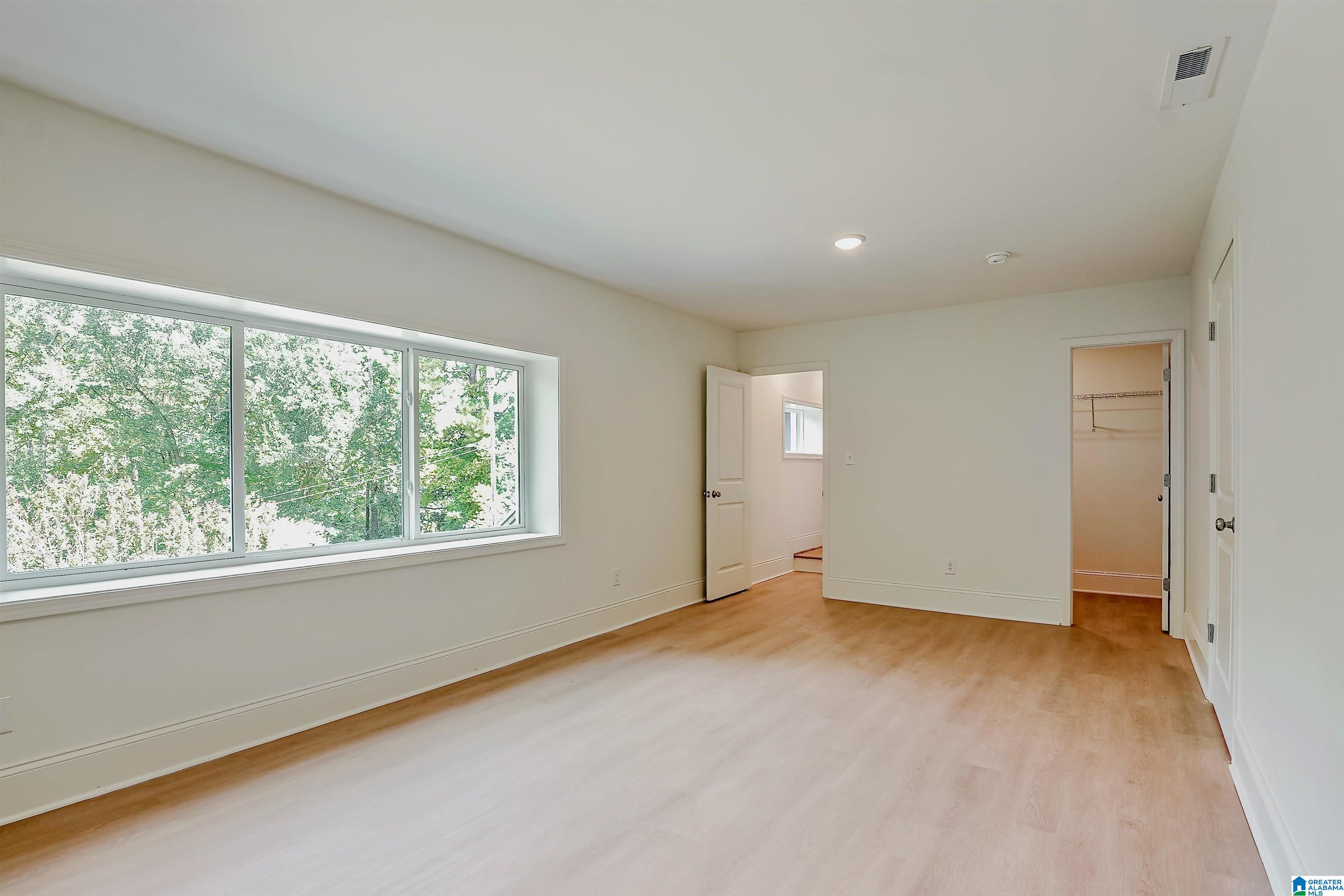 1739 Kensington Road Birmingham, AL 35209 - Photo 37 of 63