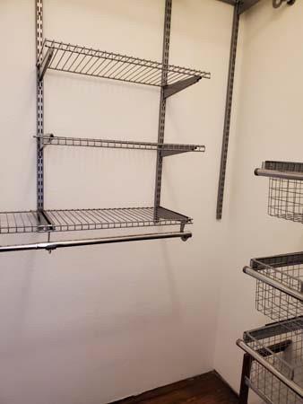 921 West Oak Street Denton, TX 76201 - Photo 14 of 23 a bathroom with a shower and a stove