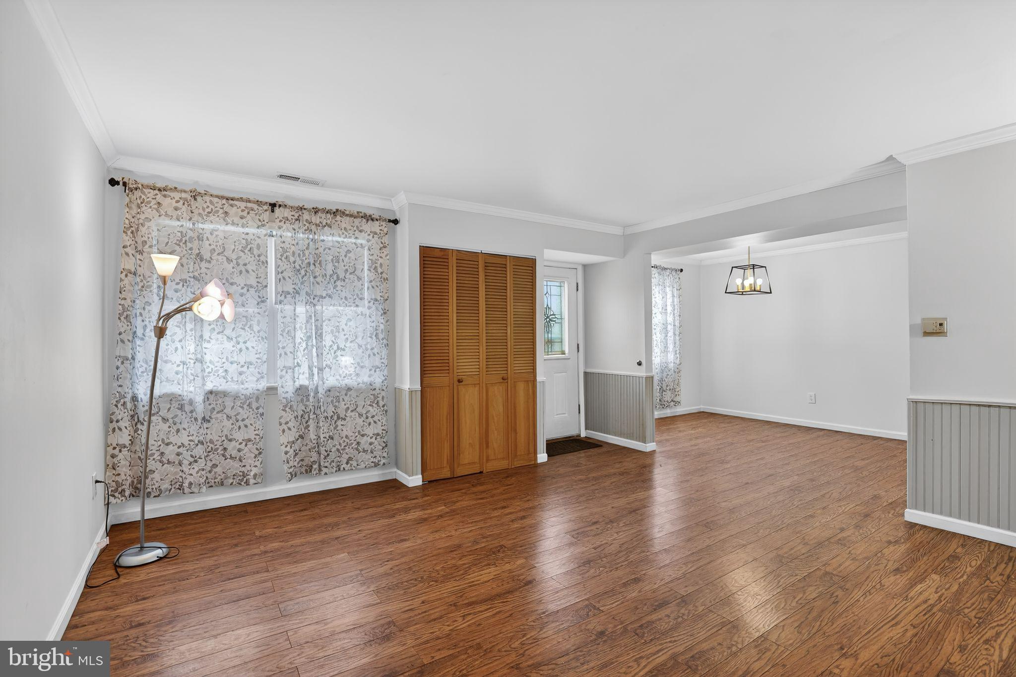 325 South Warminster Road Hatboro, PA 19040 - Photo 5 of 31