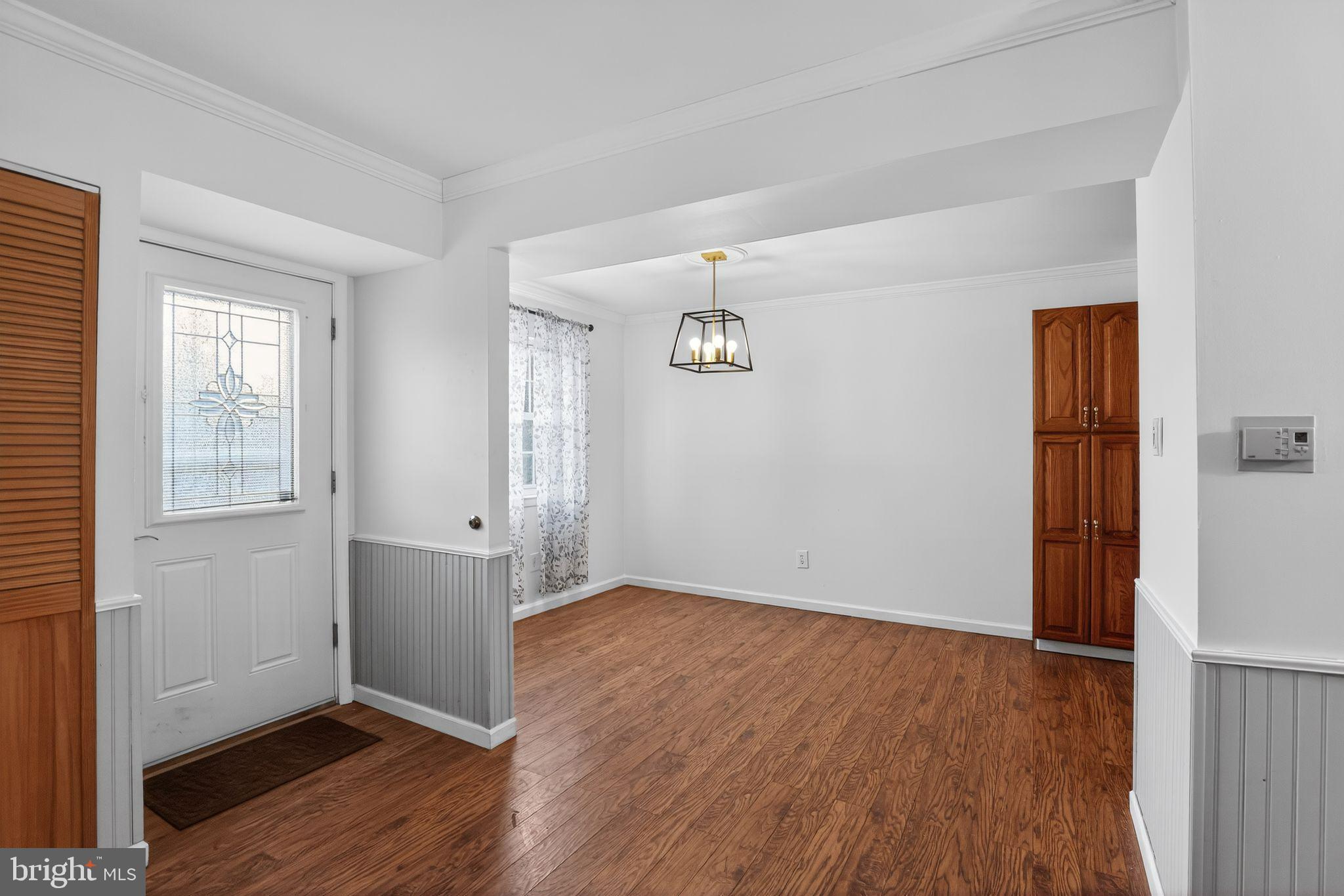 325 South Warminster Road Hatboro, PA 19040 - Photo 7 of 31