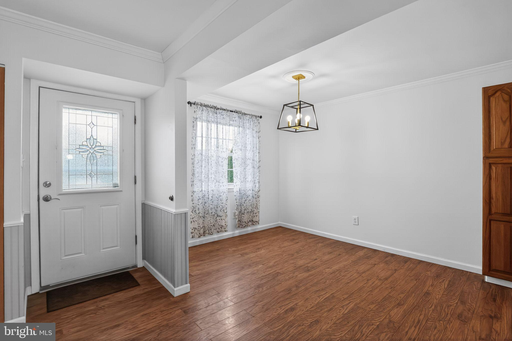 325 South Warminster Road Hatboro, PA 19040 - Photo 8 of 31