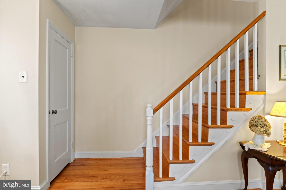 42 Schoolhouse Lane Broomall, PA 19008 - Photo 11 of 28 Gallery Image 11