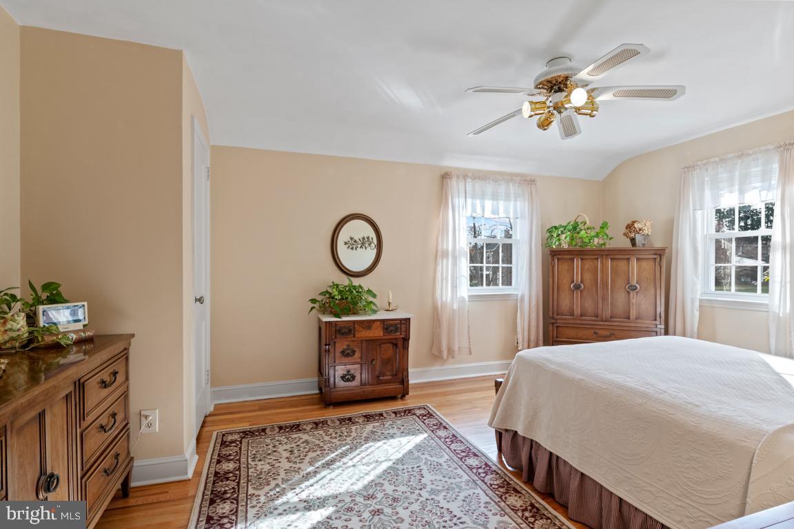 42 Schoolhouse Lane Broomall, PA 19008 - Photo 15 of 28 Gallery Image 15