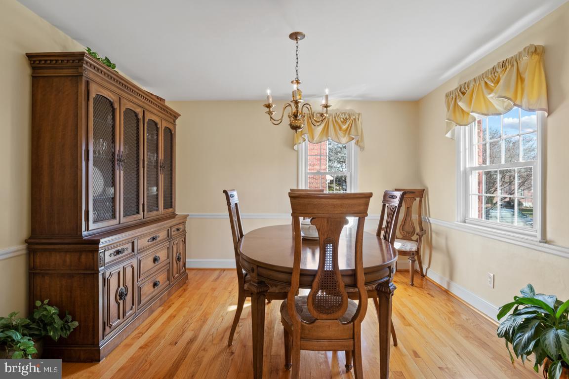42 Schoolhouse Lane Broomall, PA 19008 - Photo 6 of 28 Gallery Image 6