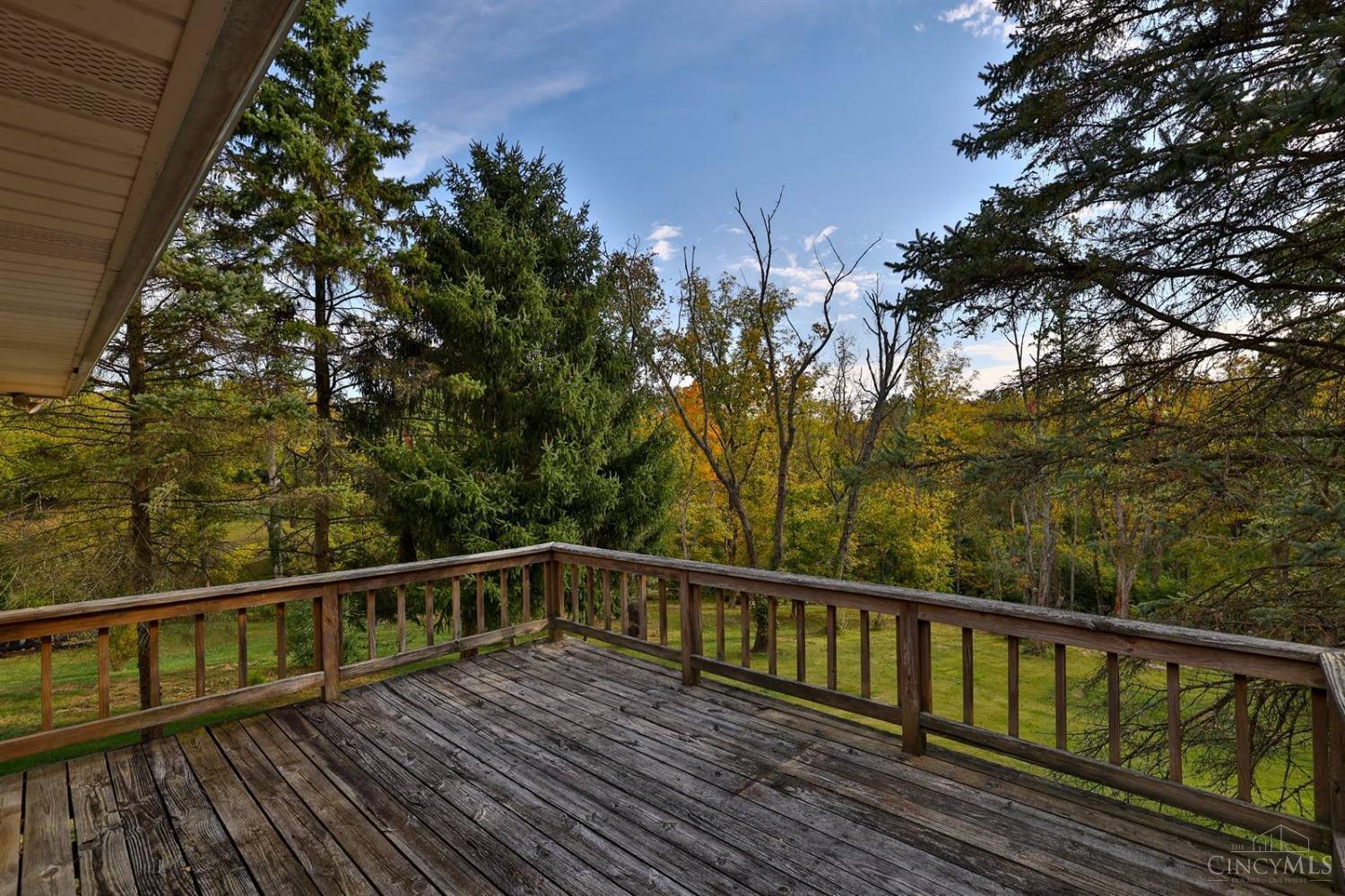 8386 Wuest Road Cincinnati, OH 45247 - Photo 27 of 36 Gallery Image 27