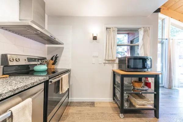 $550,000 | 12802 Northwoods Boulevard, Unit 437, Truckee, CA 96161