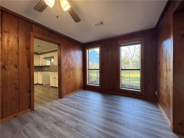 $159,900 | 2150 North Street, Pollock, LA 71467