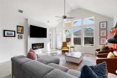 $329,995 | 233 Snowbell Street, San Marcos, TX 78666