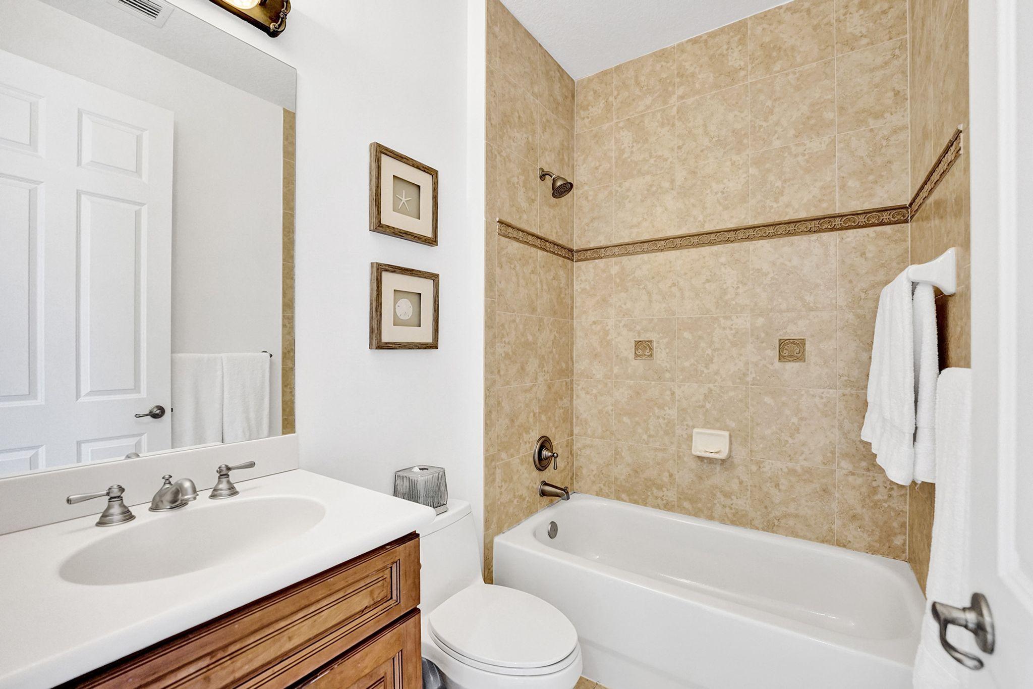 8335 Northwest 8th Terrace Boca Raton, FL 33487 - Photo 32 of 41 GUEST BATHROOM