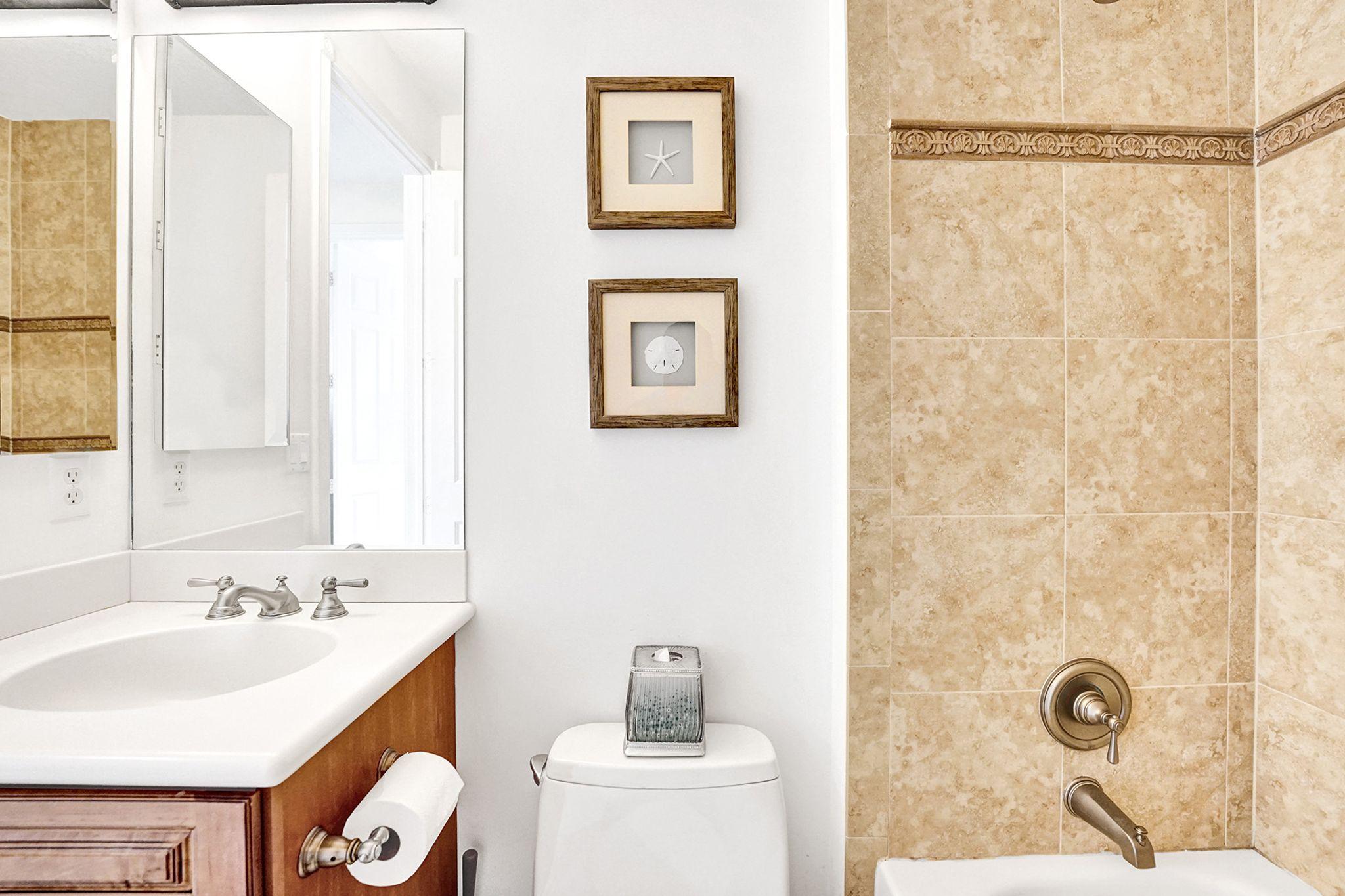 8335 Northwest 8th Terrace Boca Raton, FL 33487 - Photo 33 of 41 GUEST BATHROOM