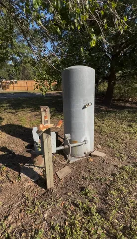 $899,000 | 5721 Breen Drive, Houston, TX 77086