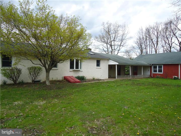 569 Deep Run Road Perkasie, PA 18944 - Photo 3 of 16 Gallery Image 3